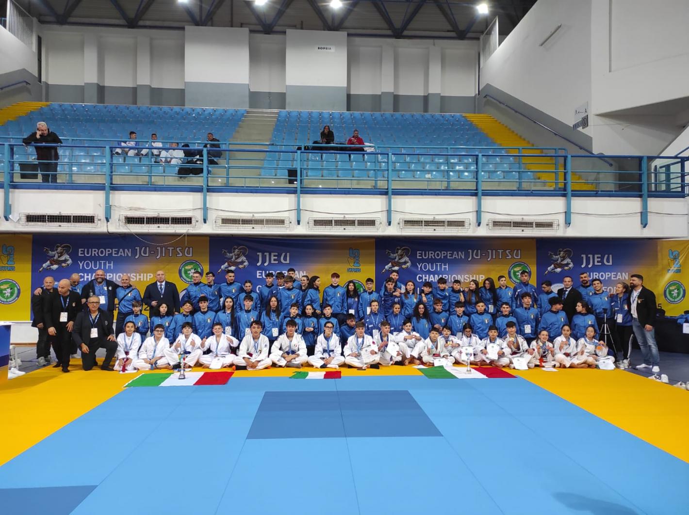 images/puglia/jujitsu/small/small/small/medium/Gruppo.jpeg