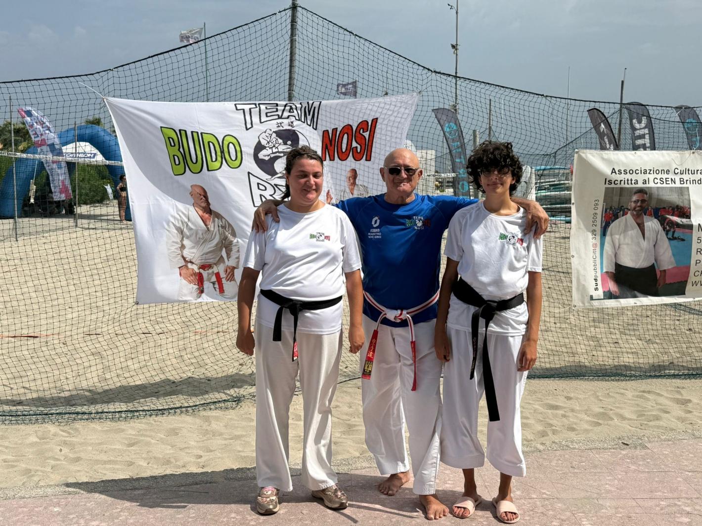 images/puglia/karate/PARAKARATE_attivita/medium/48d7dd0d-029e-47df-acfb-7411a69cbbc8.jpeg