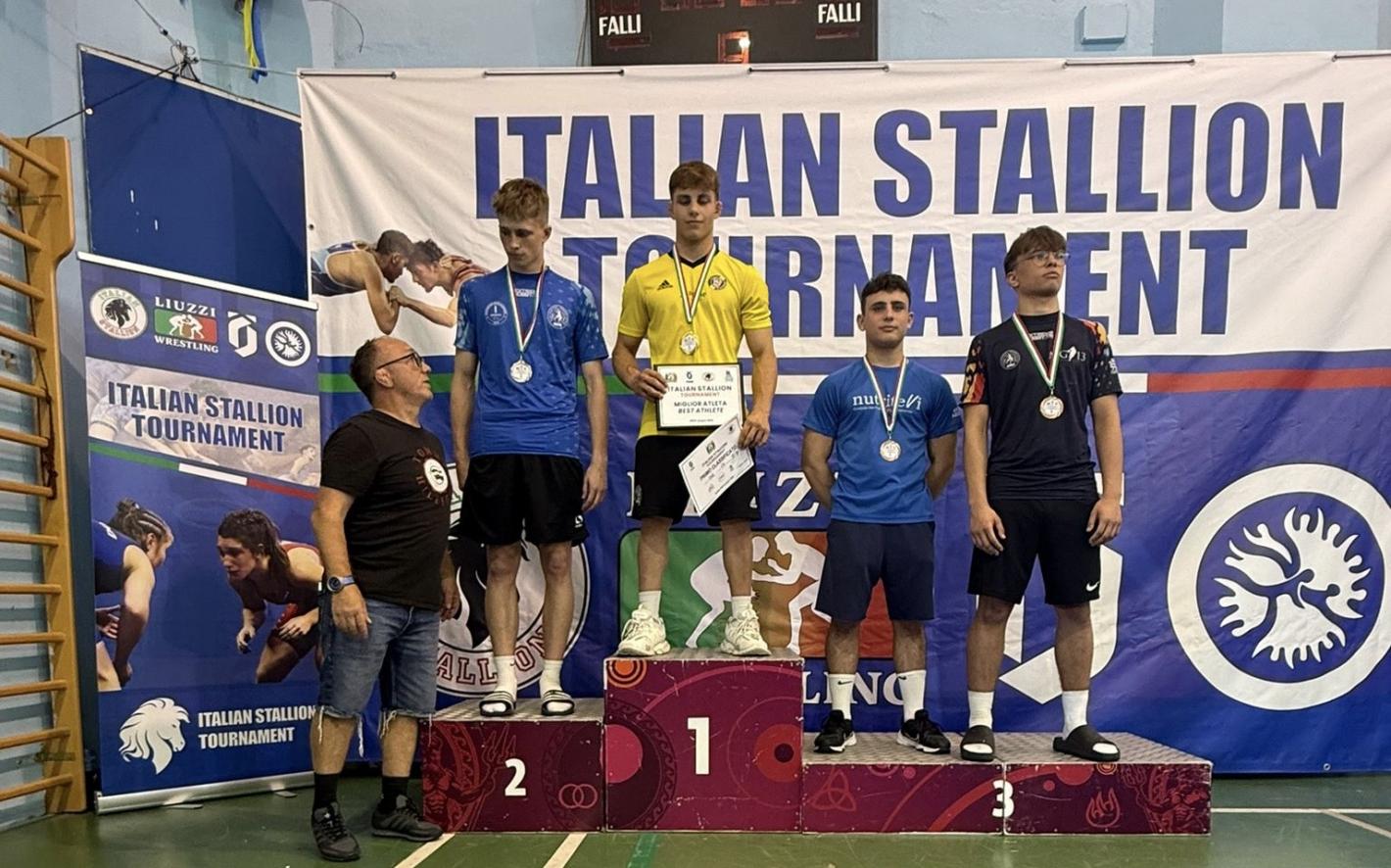images/puglia/lotta/Brandeburgo_cup/medium/3f287647-ecec-4fd0-9eb1-db40a3ce38f5.jpeg
