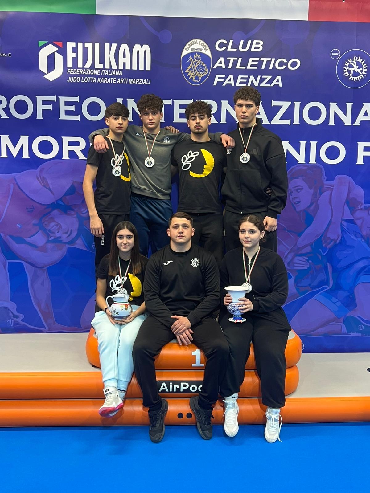 560d2c3e 93d0 4134 b9cf 4f6cd6de8e8d