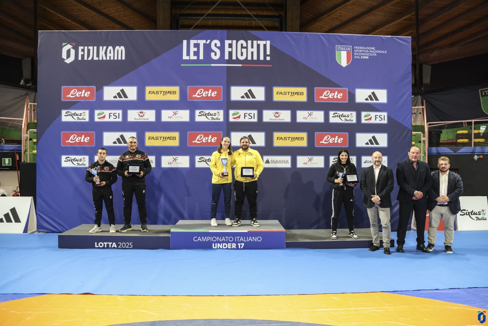 Podio 6