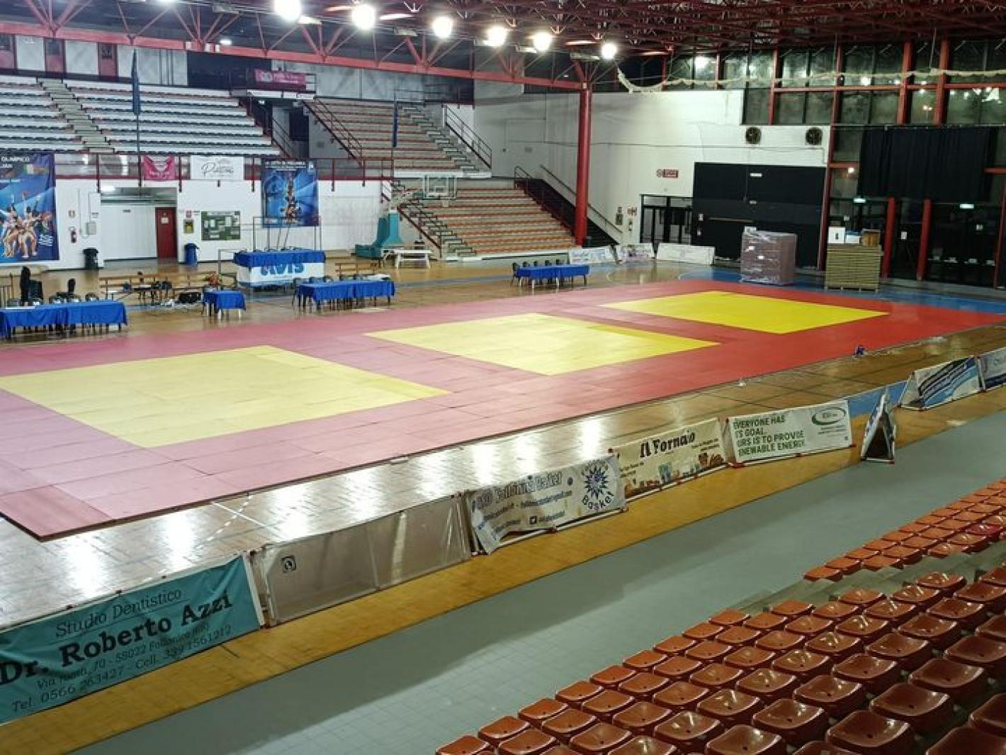 images/sardegna/Settore_Judo/2023/20231126_Master_judo/medium/palazzetto_Follonica.jpg