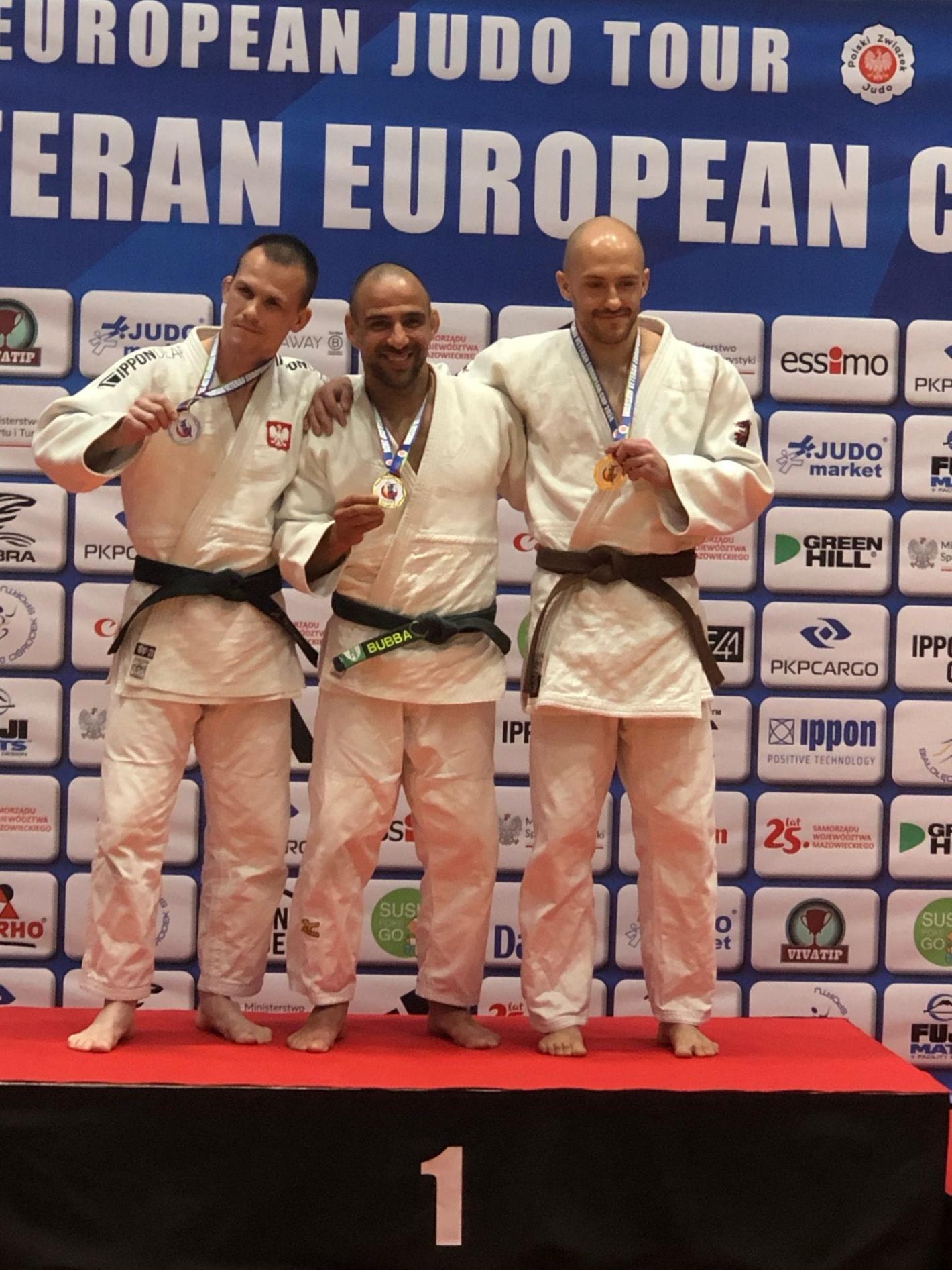 images/sardegna/Settore_Judo/2024/20240421_Master_Degortes/medium/Podio.jpg