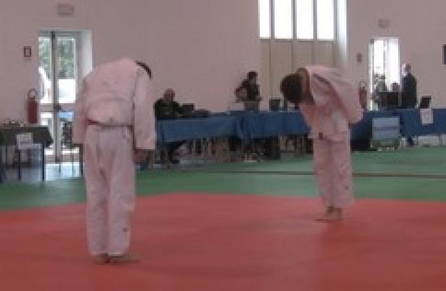 images/sardegna/Settore_Judo/2025/20250406_Qual._Coppa_Italia_e_Camp._Reg._Es.B/medium/saluto.jpg