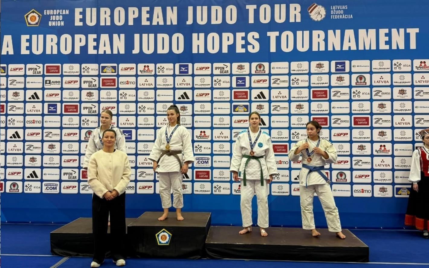 images/sardegna/Settore_Judo/2025/20251117_Riga/medium/Francesca_Sechi_oro_Riga.jpg