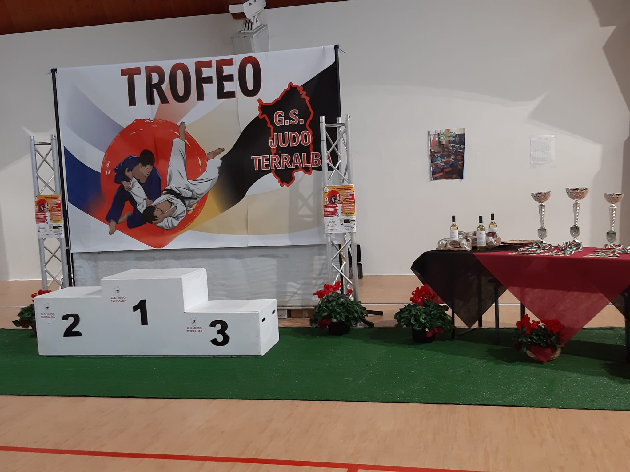 Immagine WhatsApp 2025 11 22 ore 20.48.06 e2044926