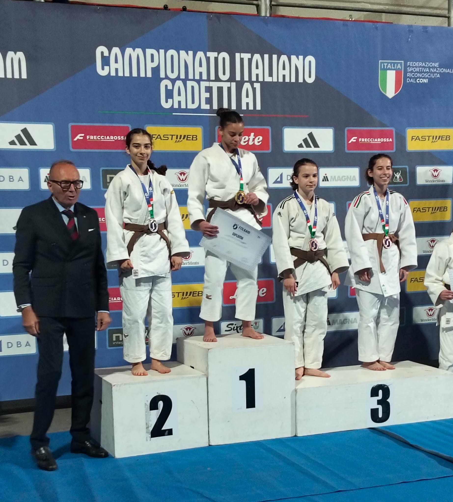 Alice Paribello seconda sul podio