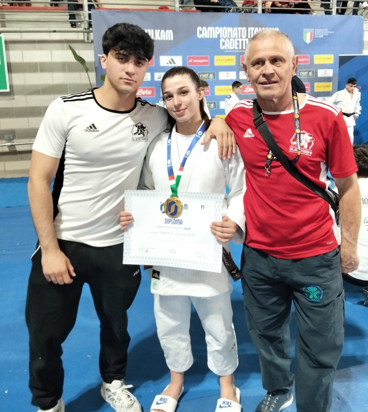 Francesca Sechi ed i tecnici del C.S. Guido Sieni
