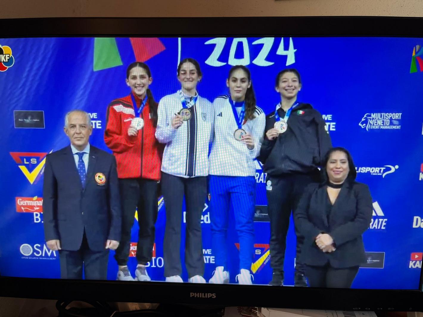 images/sardegna/Settore_Karate/2024/20241012_Correddu_brondo_mondiale/medium/Immagine_WhatsApp_2024-10-12_ore_13.59.47_bde86a22.jpg