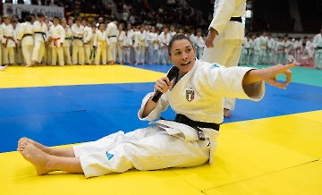 Alice Bellandi Golden Tour Catania 244