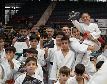 Alice Bellandi Golden Tour Catania 256