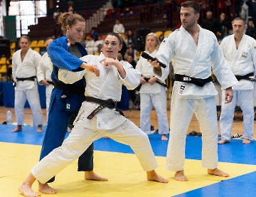 Alice Bellandi Golden Tour Catania 28