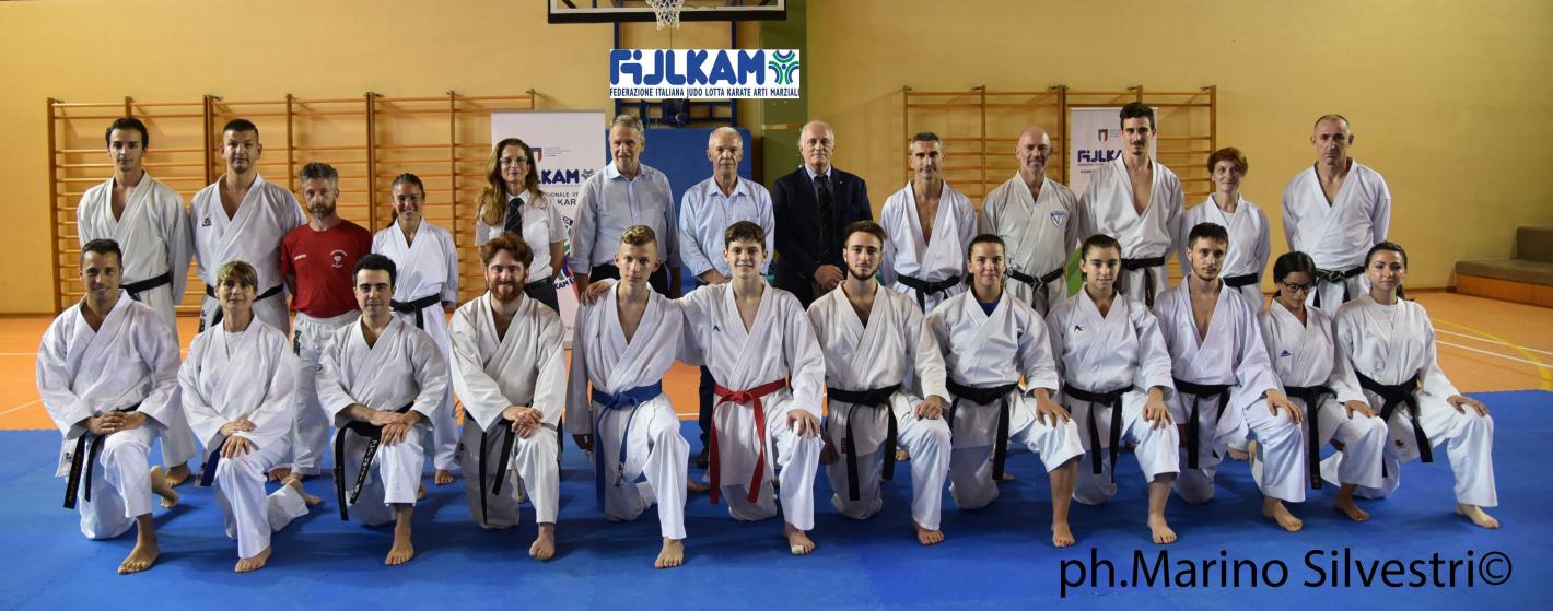 images/medium/Partecipanti-a-Padova-con-Aschieri-DSC_0538.jpg