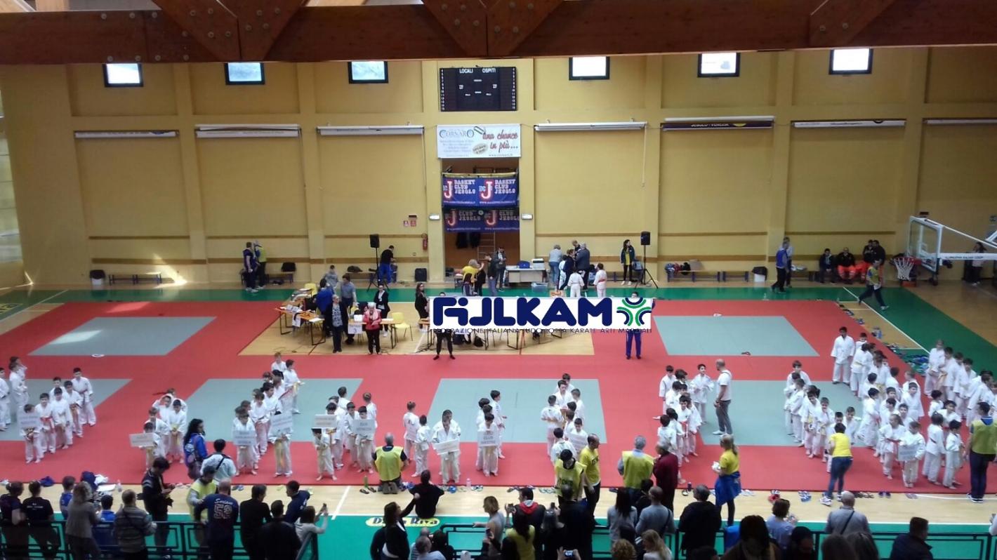 images/veneto/Judo/2018/medium/20180408_torneoCinture.jpg