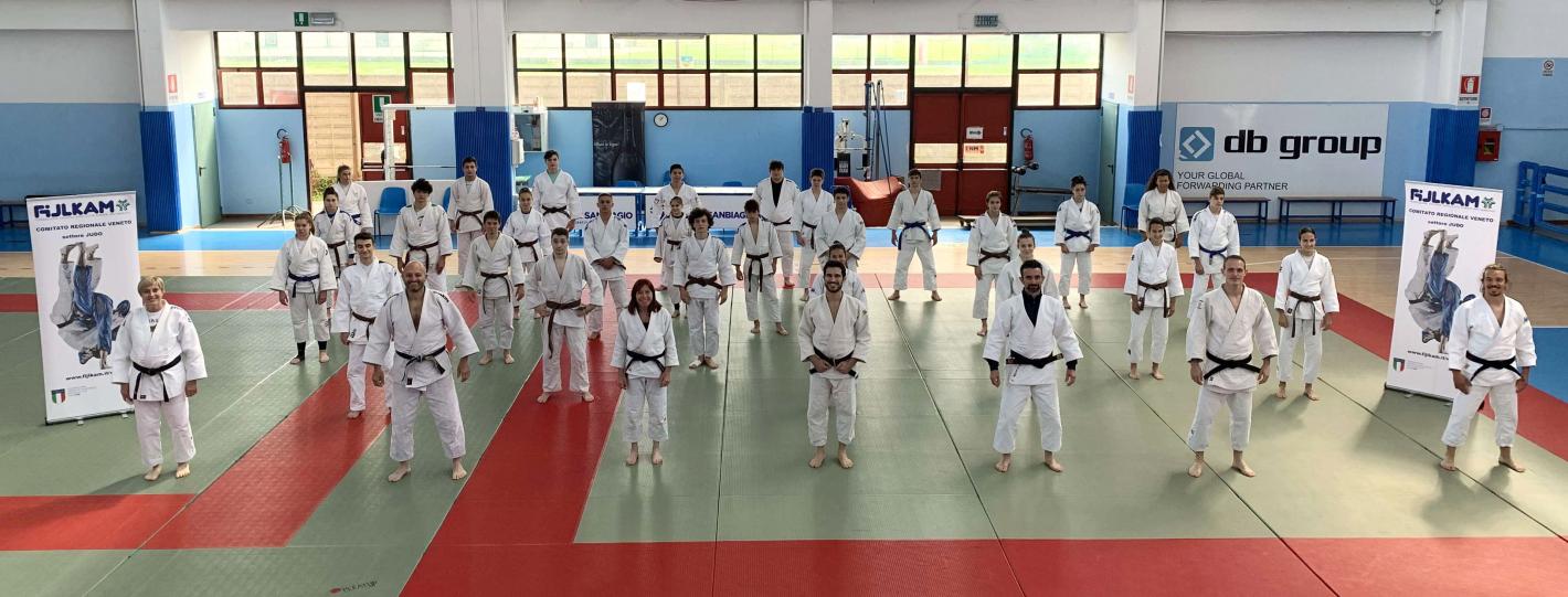 images/veneto/Judo/2021/medium/20210523_fotoDiGruppo.jpg