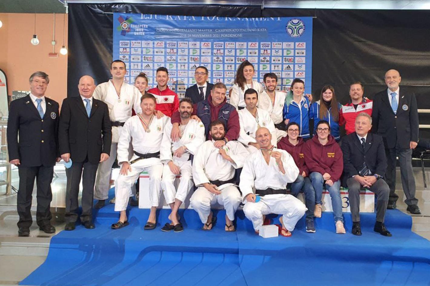 images/veneto/Judo/2021/medium/20211128_gruppoKata.jpg