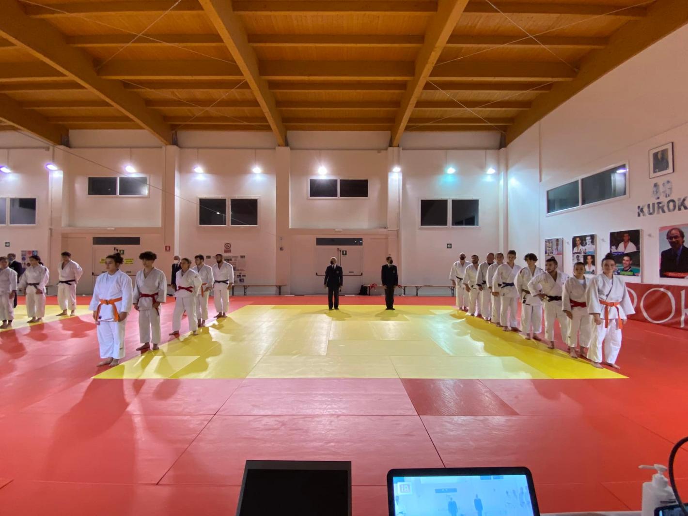 images/veneto/Judo/2021/medium/20211216_squadreKuroki.jpg