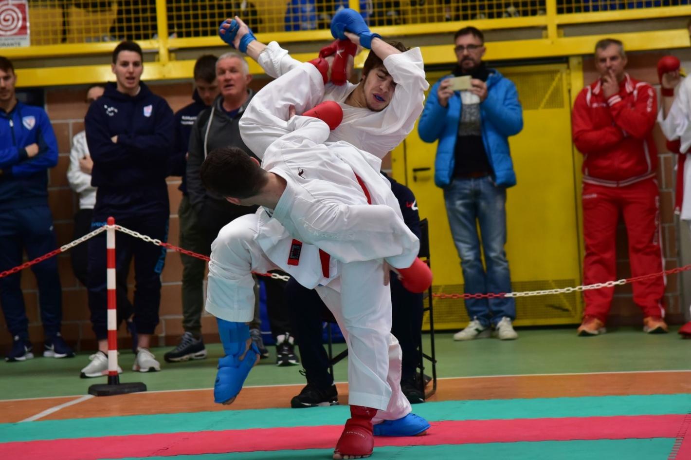 images/veneto/karate/2019/medium/Karate_Comattimento_DSC_1051.jpg