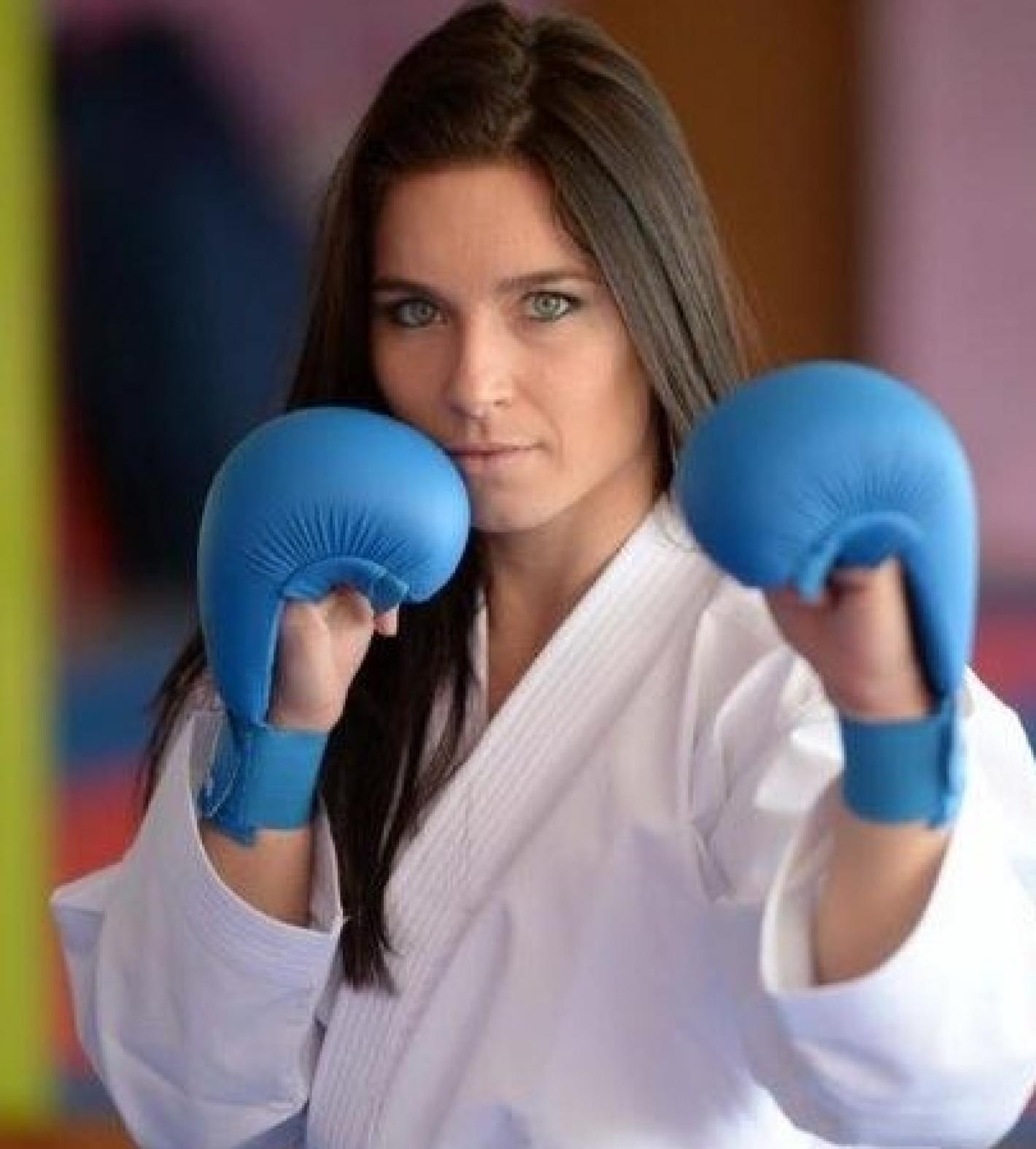 images/veneto/karate/medium/Sara_Cardin_karateka2.jpg